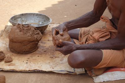 Modelage de la statue en argile - Odisha