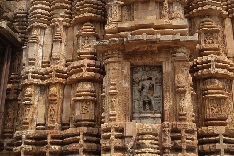 Art sacré hindou : statue indienne, le message des postures