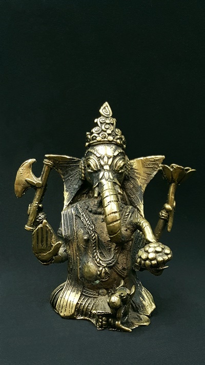 Statue Ganesh  India Abaya Mudra