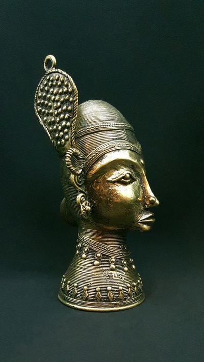 Statue Bastar Woman bust statue
