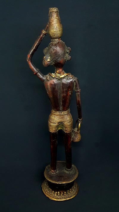 Statue Bastar Femme Tumba