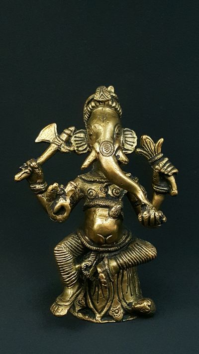 Statue Ganesha Assis Himalaya