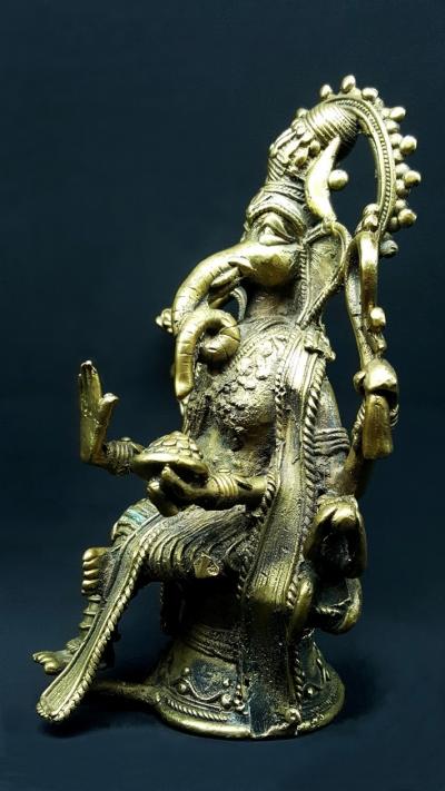 Statue Ganesh tribal majestueux vintage