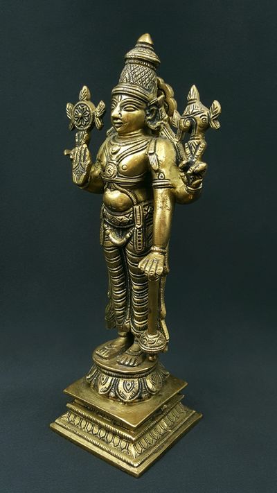 Vishnu Jagannâtha statue